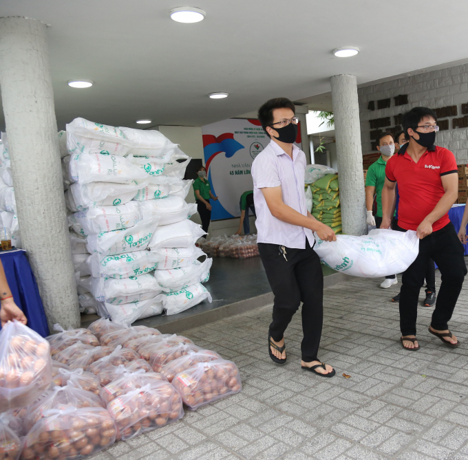 Bản sao 92464050_1055804188138959_759260813893566