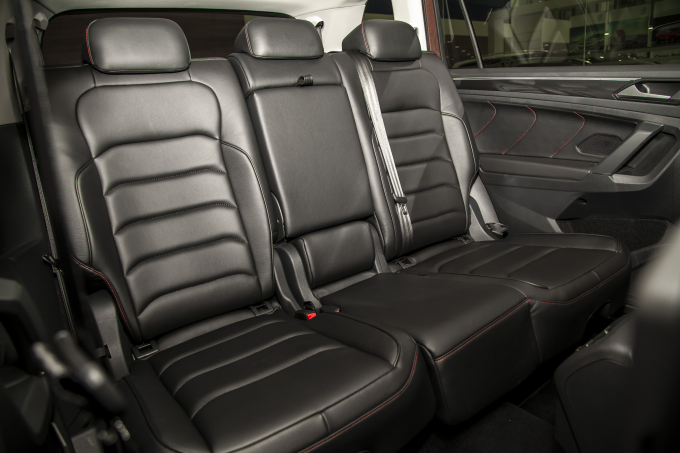 Hàng ghế thứ 2