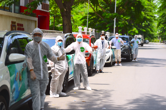 Các đối tác GrabCar trong một hoạt động t