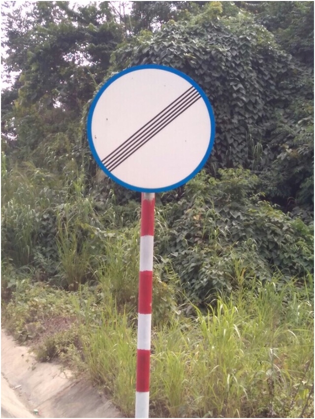 biển báo hết tất cả các lệnh cấm 135