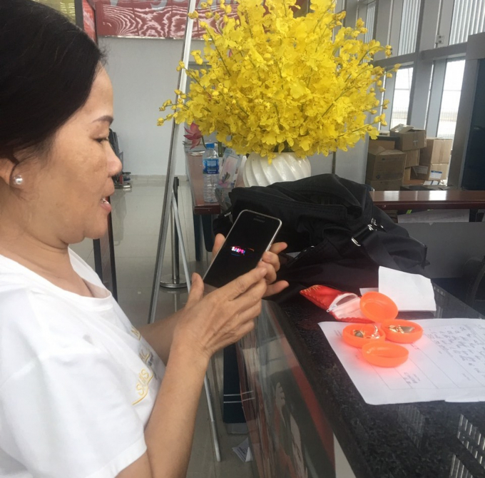 Chi Oanh_ một hành khách đã nhận lại tài sản bỏ qu
