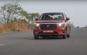 Cận cảnh Hyundai Creta 2025 tại đại lý: Giá từ 594 triệu đồng, nội thất thay đổi hoàn toàn- Ảnh 11.