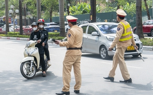 Giá xe Mitsubishi Attrage lăn bánh tháng 1/2025: Giảm không phanh rẻ như Hyundai Grand i10- Ảnh 8.