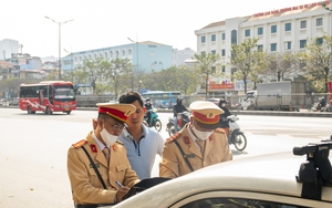 Ngỡ ngàng khấu ô tô 7 chỗ Mitsubishi Xpander và Toyota Veloz Cross sau 2 năm lăn bánh - Ảnh 6.