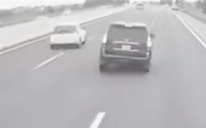 VinFast Limo Green chạy 2.000 km đầu tiên lên sàn xe cũ - Ảnh 10.