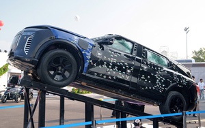 Audi Q6 e-tron và A5 nhận ưu đãi dịp Quốc khánh 2/9 - Ảnh 7.