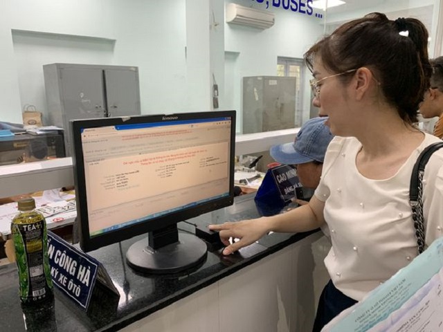 Áp dụng mức giá khởi điểm chung khi đấu giá biển số đẹp cho ô tô đăng kí biển trắng - Ảnh 1.