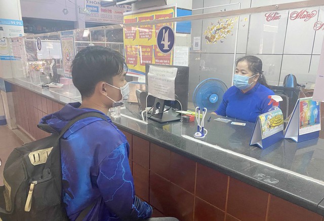 Ngành đường sắt bán hơn 176 nghìn vé tàu Tết Quý Mão 2023 - Ảnh 1. Ngành đường sắt bán hơn 176 nghìn vé tàu Tết Quý Mão 2023 - Ảnh 1.