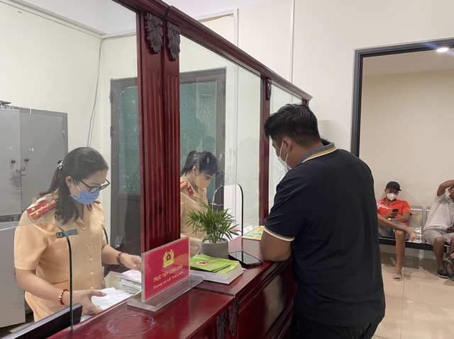 Thanh Hóa: Xử phạt gần 6 nghìn trường hợp vi phạm TTATGT tháng 10 - Ảnh 1.