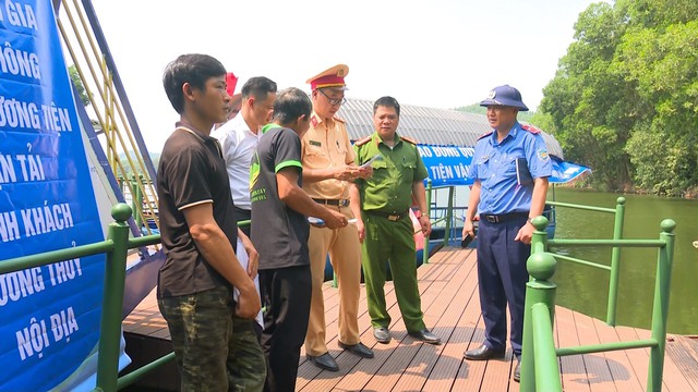 Thái Nguyên: Quyết xử lý phương tiện thủy nội địa không đủ điều kiện hoạt động - Ảnh 1.