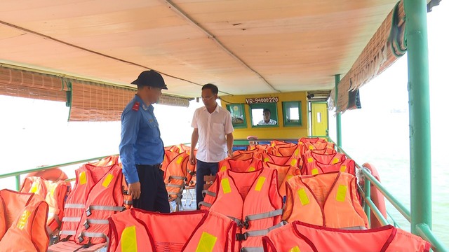 Thái Nguyên: Quyết xử lý phương tiện thủy nội địa không đủ điều kiện hoạt động - Ảnh 3.