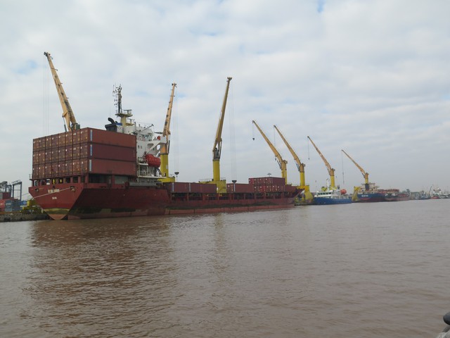 Hải Phòng xem xét giảm 50% phí hạ tầng cảng biển từ 1/1/2023 - Ảnh 1. Hải Phòng xem xét giảm 50% phí hạ tầng cảng biển từ 1/1/2023 - Ảnh 1.