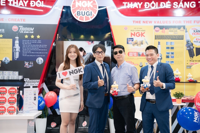 NGK Nhật Bản tái xuất Vietnam Motor Show 2022 với loạt bugi cao cấp - Ảnh 2.
