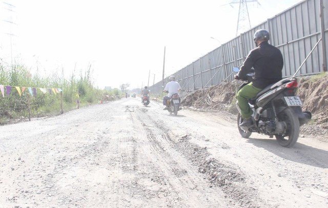 Dự án GS Metrocity Nhà Bè bất chấp quy định "băm nát" đường Phạm Hữu Lầu gây mất ATGT - Ảnh 7.