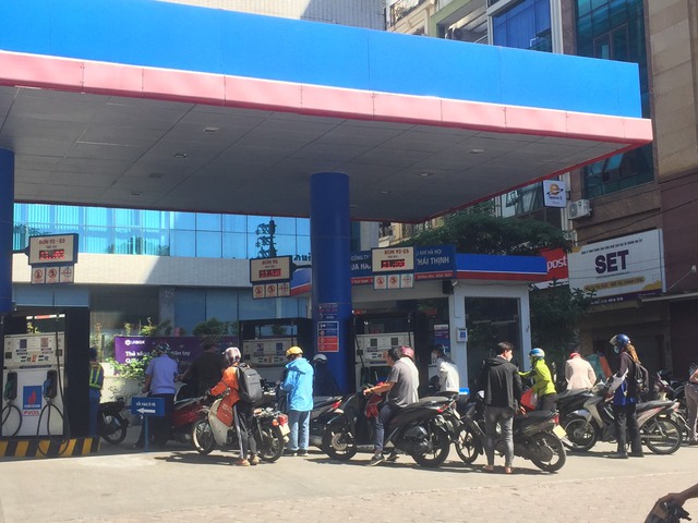 Giá xăng dầu trong nước dự báo tiếp tục tăng  - Ảnh 2.