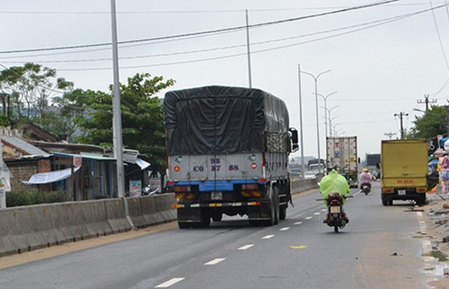 Quảng Nam: Điều chỉnh, bổ sung các điểm đấu nối vào QL1 - Ảnh 1.