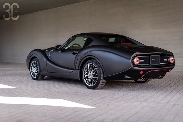 Hurtan Grand Albaycin ra mắt phiên bản kỷ niệm 30 năm chỉ có 6 chiếc - Ảnh 5.