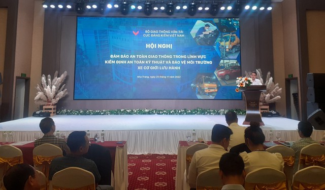 280 trung tâm đăng kiểm cam kết không thực hiện hành vi tiêu cực, sách nhiễu - Ảnh 1. 280 trung tâm đăng kiểm cam kết không thực hiện hành vi tiêu cực, sách nhiễu - Ảnh 1.