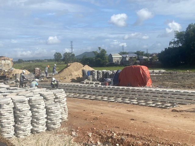 Bình Định: Hiệu quả từ khơi thông các tuyến đường kết nối vùng - Ảnh 5.