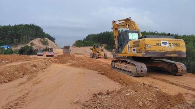 Chấp thuận dùng chi phí dự phòng điều chỉnh hợp đồng cao tốc QL45 - Nghi Sơn - Ảnh 1.