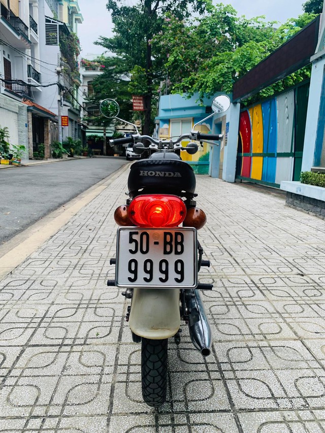 Ngắm cặp Honda 67 biển tứ quý giá gần 800 triệu đồng - Ảnh 5.
