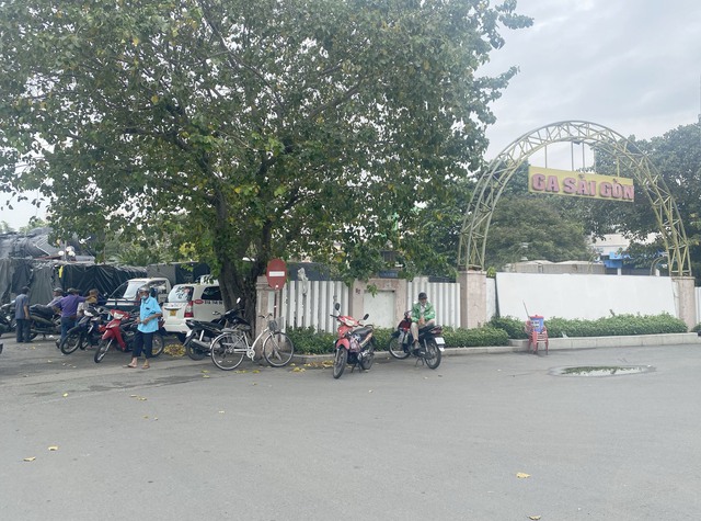 Ngành đường sắt bán hơn 77.000 vé tàu Tết, chặng miền Trung "cháy vé" những ngày cao điểm - Ảnh 3.