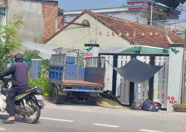 Xe máy va chạm với xe ba gác không biển số, một người tử vong - Ảnh 1. Xe máy va chạm với xe ba gác không biển số, một người tử vong - Ảnh 1.