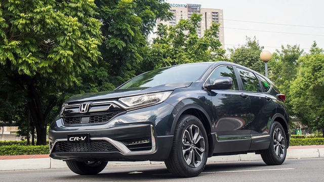 Kể từ khi ra mắt tại thị trường Việt Nam vào năm 2008, Honda CR-V vẫn duy trì vị thế là một trong những mẫu xe đứng đầu phân khúc SUV.