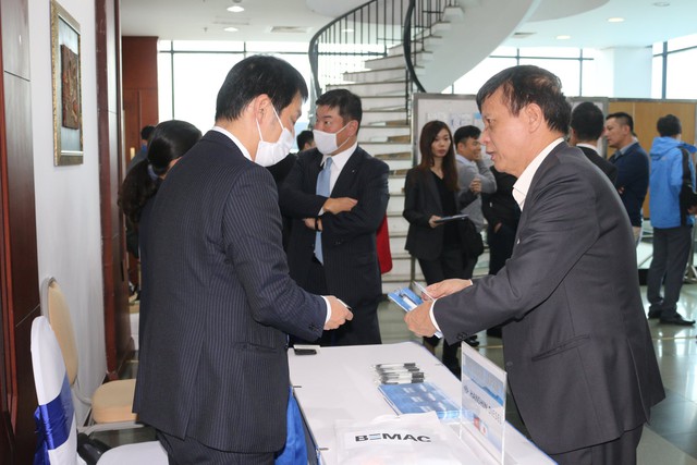 Nhiều doanh nghiệp Nhật Bản muốn hợp tác về công nghệ, thiết bị hàng hải - Ảnh 9. Nhiều doanh nghiệp Nhật Bản muốn hợp tác về công nghệ, thiết bị hàng hải - Ảnh 9.