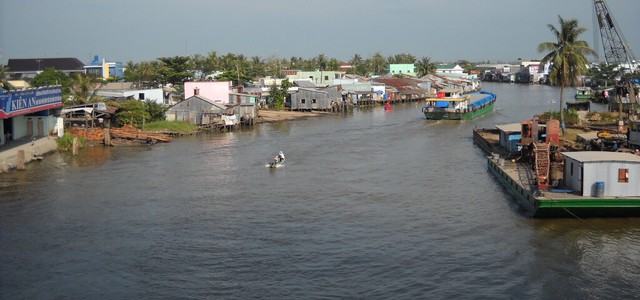 Thêm hai tuyến đường thủy hạn chế, cấm luồng giao thông - Ảnh 1.
