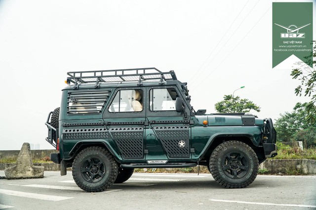 UAZ Hunter Chase 2017 lột xác với gói nâng cấp, đươc rao bán gần 1 tỷ đồng - Ảnh 1.