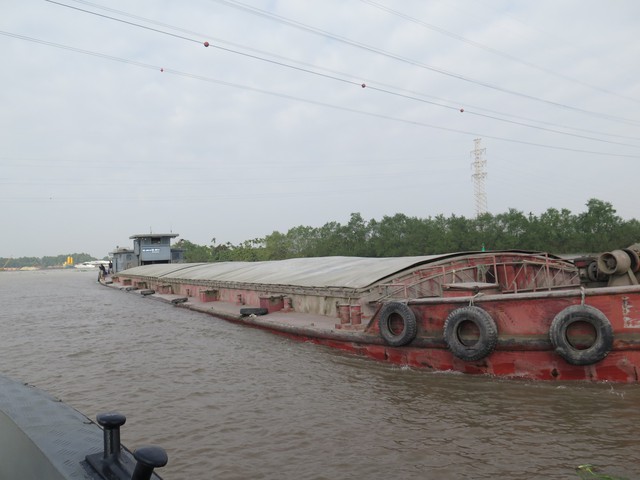 Ngày mai (30/8) đóng luồng đường thủy sông Hàn để phục vụ thi công - Ảnh 1.