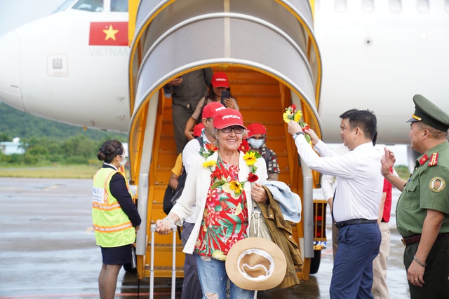 Vietjet khai trương hai đường bay mới kết nối Phú Quốc với New Delhi, Mumbai   - Ảnh 2.