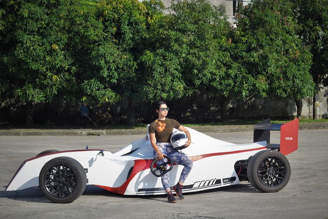 Xe đua Formula Madein Việt Nam với sự trải nghiệm của Gymer Linh Đỗ - Ảnh 5.