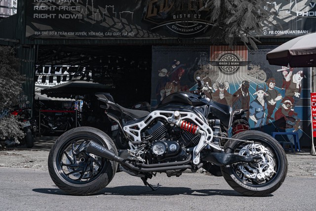 Magna 750 biến hình thành “quái thú” hầm hố hơn V-Rex Travertson của ca sĩ Tuấn Hưng - Ảnh 5.