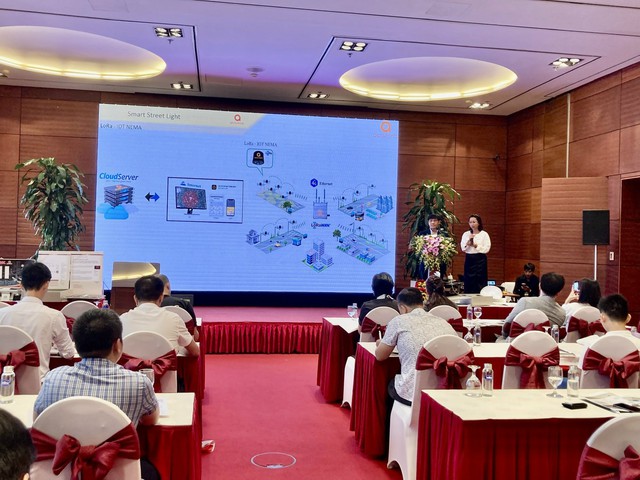 Đô thị thông minh cần lấy công nghệ làm “lõi” làm trụ cột - Ảnh 2. Đô thị thông minh cần lấy công nghệ làm “lõi” làm trụ cột - Ảnh 2.