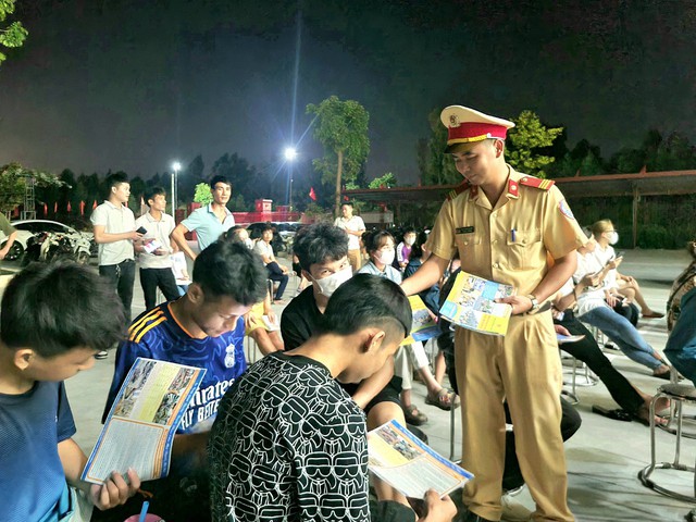 Công an huyện Lục Nam: Nỗ lực triển khai các giải pháp đảm bảo TTATGT - Ảnh 7.