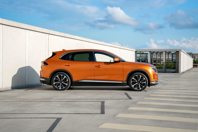 VinFast chính thức đưa hai mẫu xe VF8 và VF9 tham gia Triển lãm xe điện tại Hà Lan - Ảnh 3.