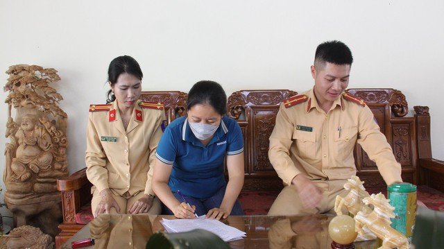 Hải Phòng: Xử lý nghiêm xe tải “cơi nới” sau đợt cao điểm - Ảnh 1.