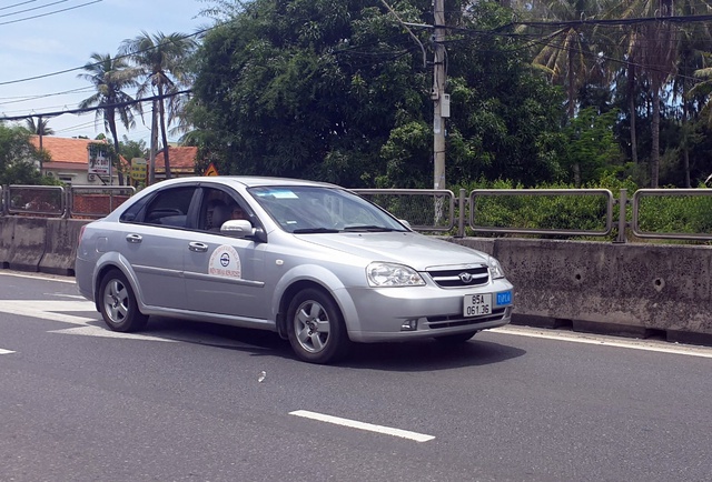 Khánh Hòa chấn chỉnh hoạt động đào tạo lái xe ô tô - Ảnh 3.