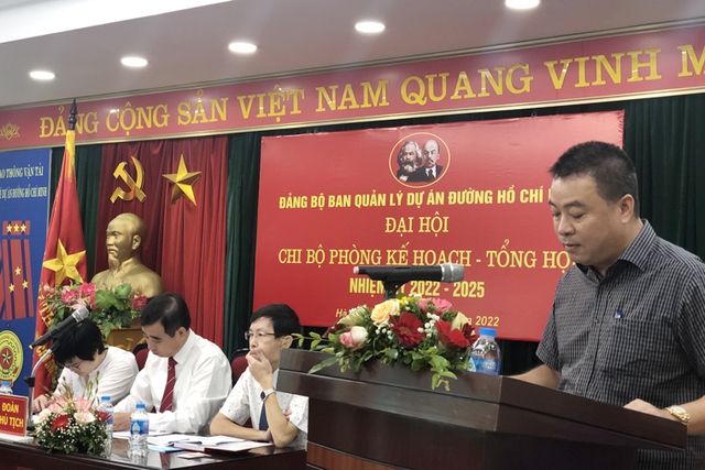 Đại hội Chi bộ Phòng Kế hoạch tổng hợp Ban QLDA đường Hồ Chí Minh - Ảnh 2.