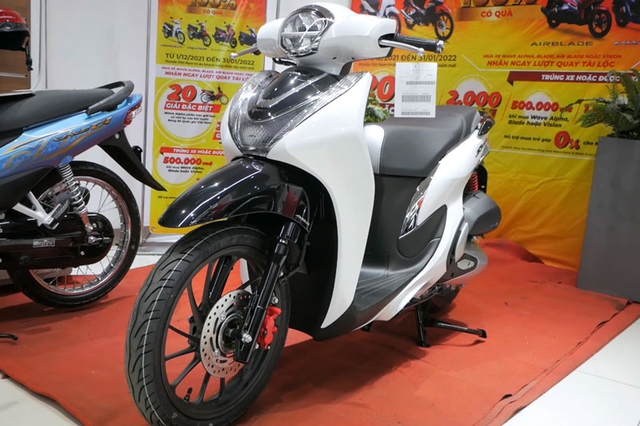 Đầu tháng 9/2022, Honda SH Mode bất ngờ giảm mạnh? - Ảnh 2.