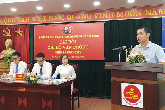 Đại hội Chi bộ Văn phòng Ban QLDA đường Hồ Chí Minh nhiệm kỳ 2022 - 2025 - Ảnh 4. Đại hội Chi bộ Văn phòng Ban QLDA đường Hồ Chí Minh nhiệm kỳ 2022 - 2025 - Ảnh 4.