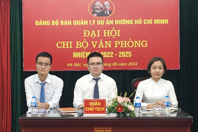 Đại hội Chi bộ Văn phòng Ban QLDA đường Hồ Chí Minh nhiệm kỳ 2022 - 2025 - Ảnh 3. Đại hội Chi bộ Văn phòng Ban QLDA đường Hồ Chí Minh nhiệm kỳ 2022 - 2025 - Ảnh 3.