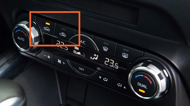 Vị trí nút điều chỉnh lấy chế độ gió ngoài cho điều hòa ô tô. Vị trí nút điều chỉnh lấy chế độ gió ngoài cho điều hòa ô tô.