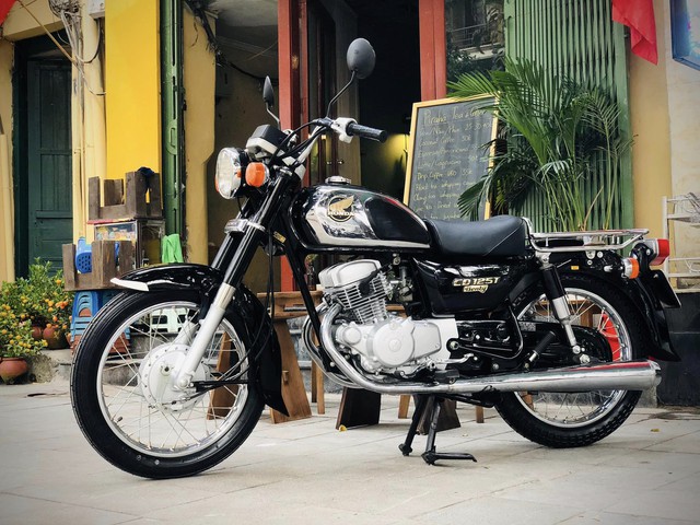 Honda CD125T- Mẫu xe chở hàng càng chơi càng lên giá - Ảnh 3.
