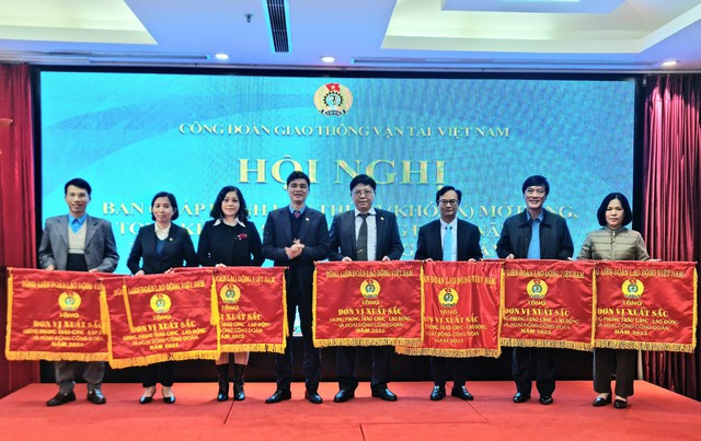 Công đoàn GTVTVN chăm lo đời sống người lao động - Ảnh 4.