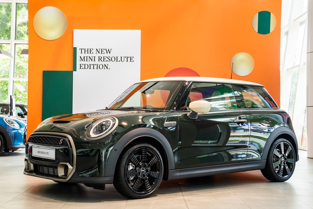 MINI Cooper S 3-Cửa Resolute Edition mới giá gần 3 tỷ đồng - Ảnh 1. MINI Cooper S 3-Cửa Resolute Edition