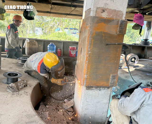 Dự án hầm chui Nguyễn Văn Linh hơn 830 tỷ đồng chậm tiến độ di dời hạ tầng kỹ thuật - Ảnh 6.