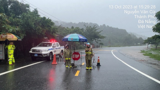 Phát huy hiệu quả "4 tại chỗ" trong khắc phục, phòng chống thiên tai đường bộ - Ảnh 1.